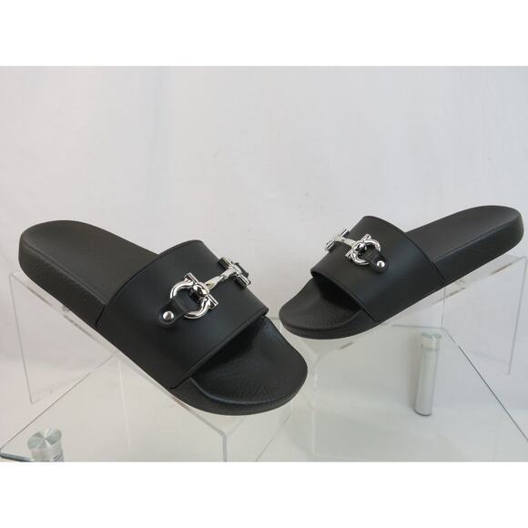 NIB FERRAGAMO GROOVY 11 BLACK RUBBER SILVER GANCINI BIT LOGO SANDALS SLIDES 9 M - Picture 3 of 13